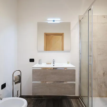 ベッド・アンド・ブレックファスト Il Pontefice Luxury 4*